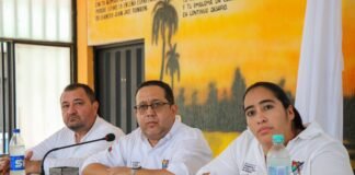 GOBIERNO DEPARTAMENTAL REAFIRMA COMPROMISO CON OBRAS DE INFRAESTRUCTURA Y ENTREGA DE KITS DURANTE SESIÓN DEL COMITÉ DE JUSTICIA TRANSICIONAL.